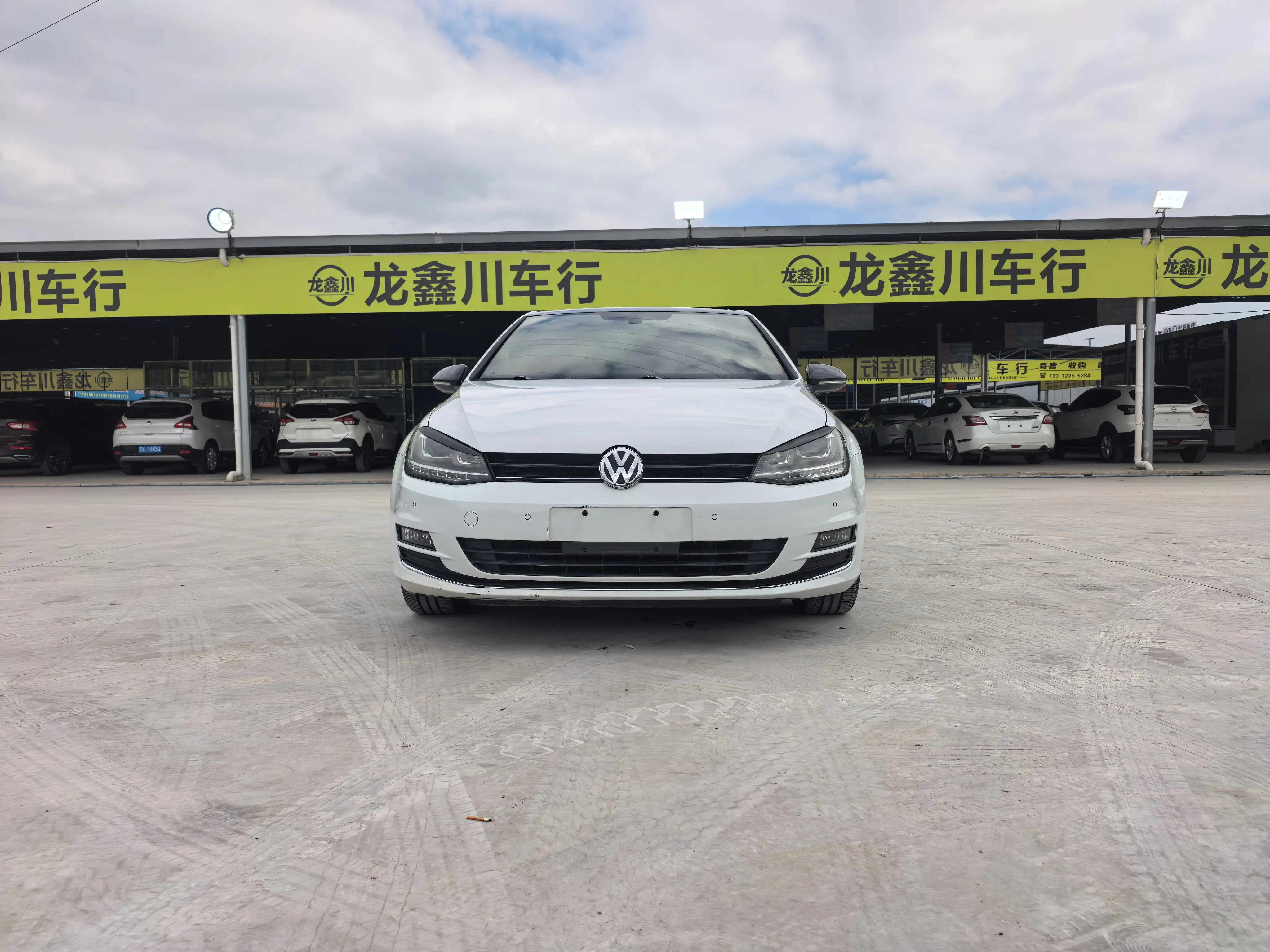 Volkswagen Golf  из Китая