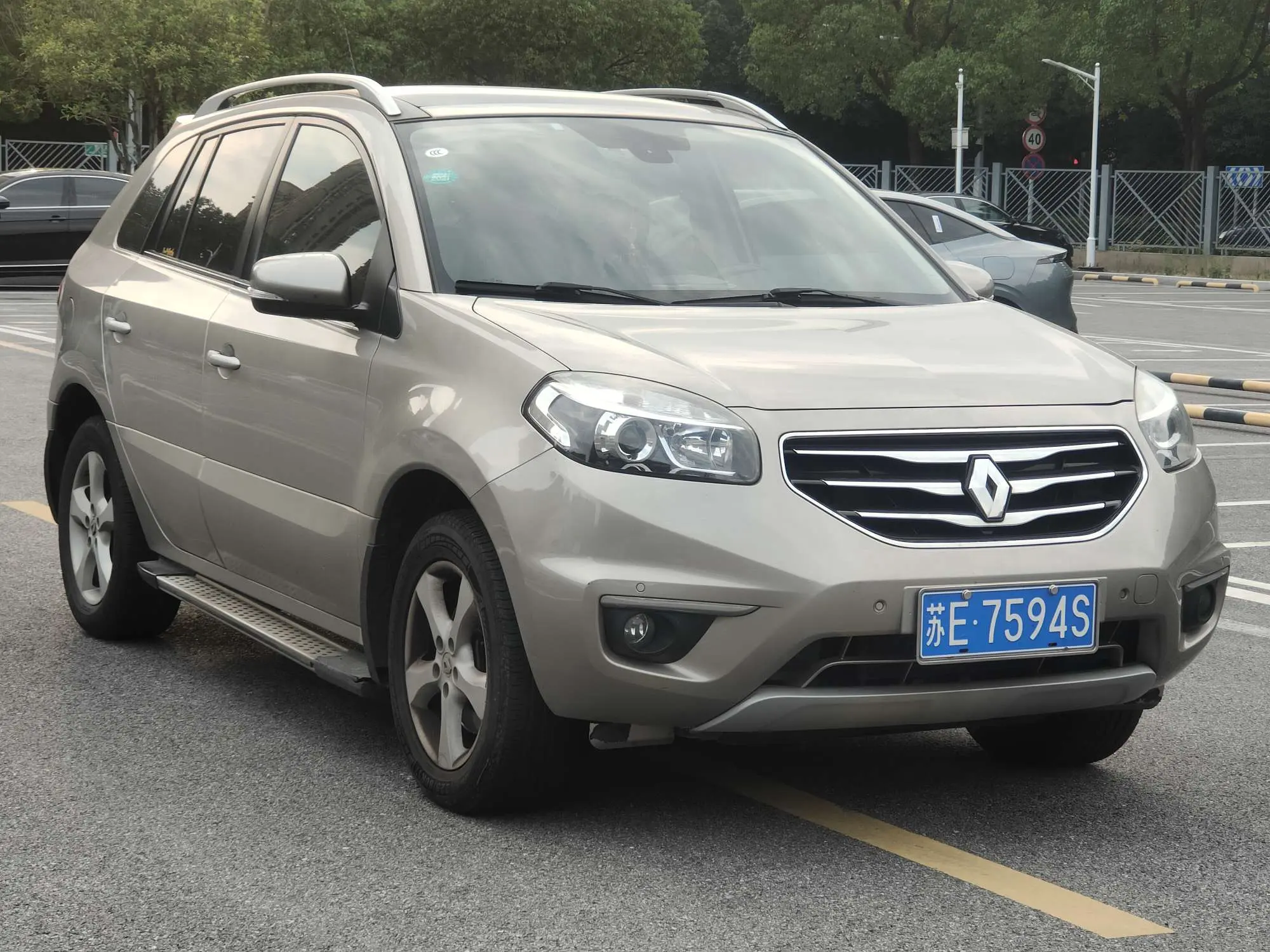 Renault Koleos (imported)