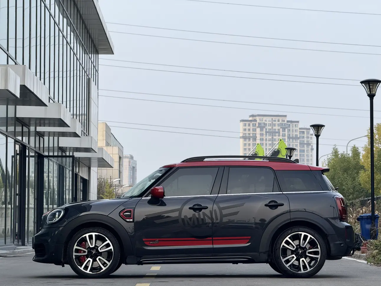 MINI JCW COUNTRYMAN