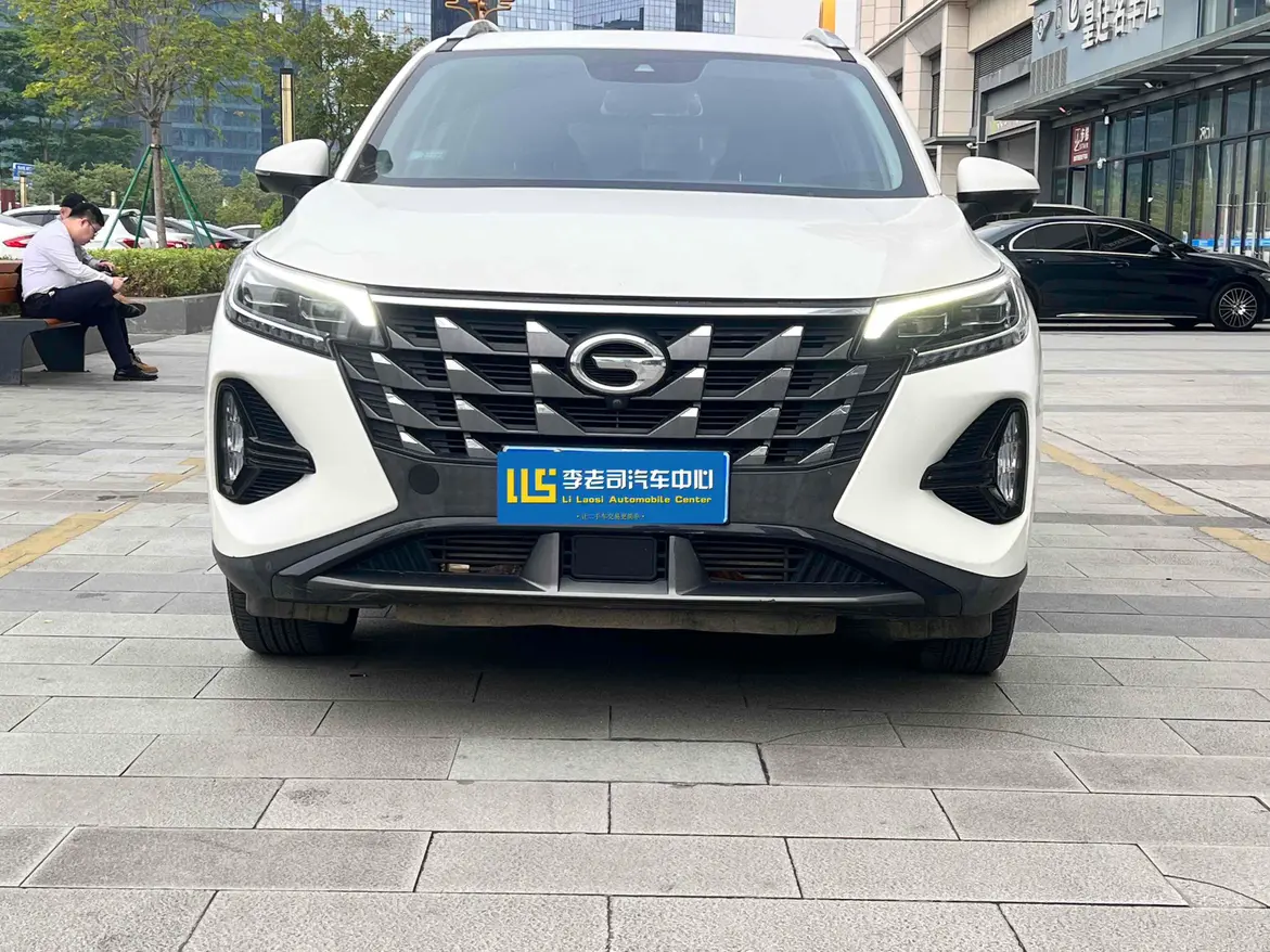 GAC Trumpchi GS4