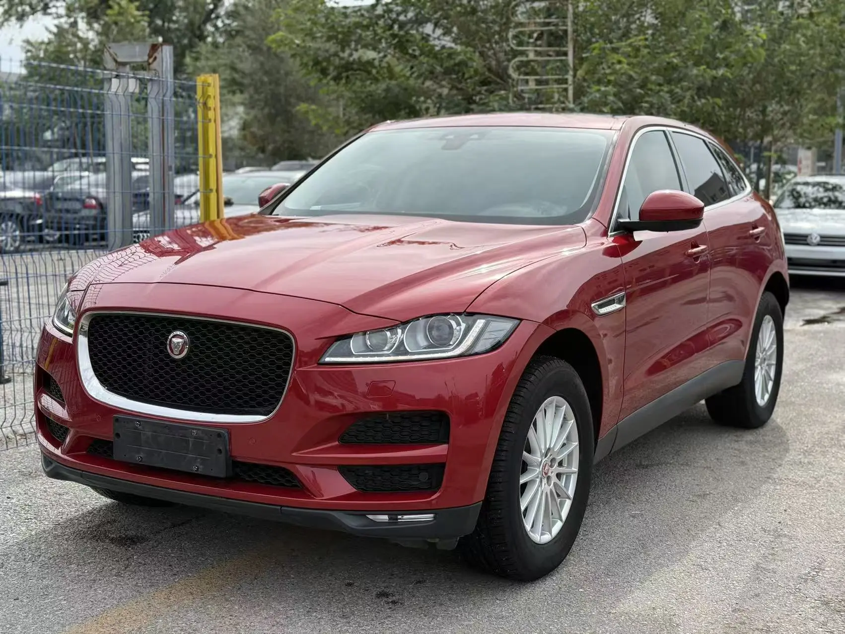 Jaguar F-PACE