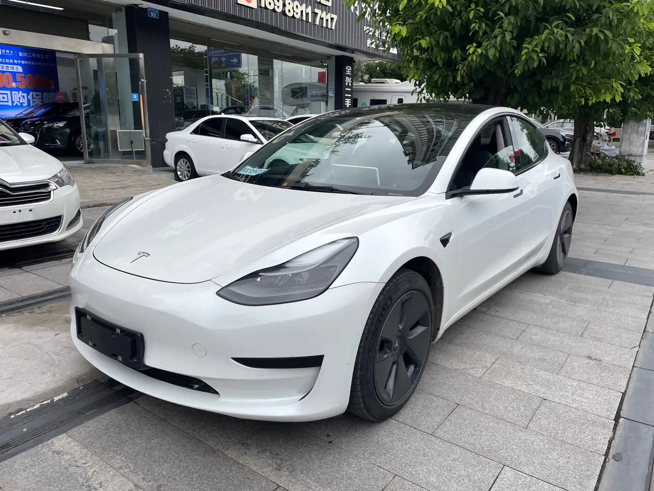 Tesla Model 3  из Китая