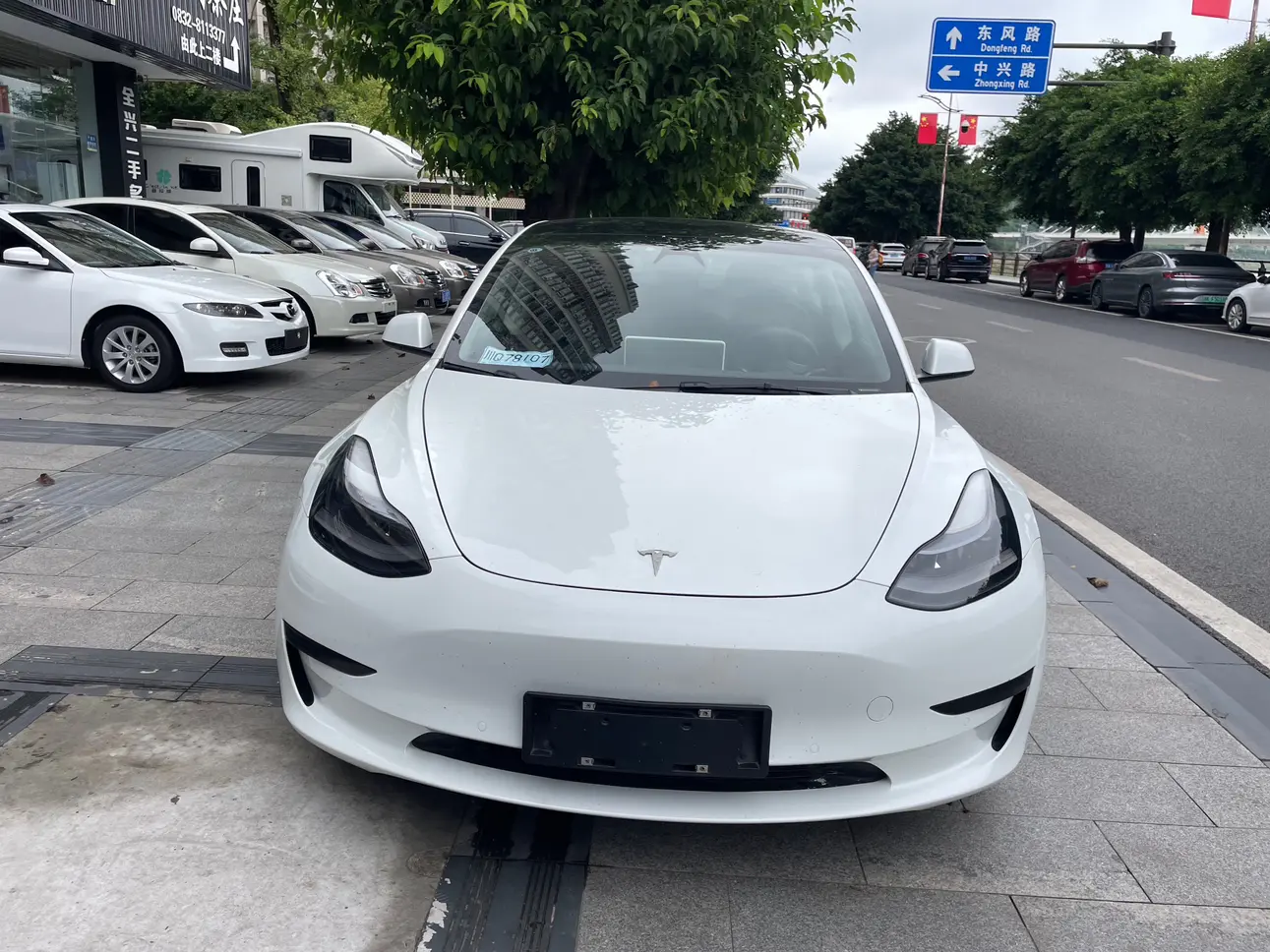 Tesla Model 3  из Китая