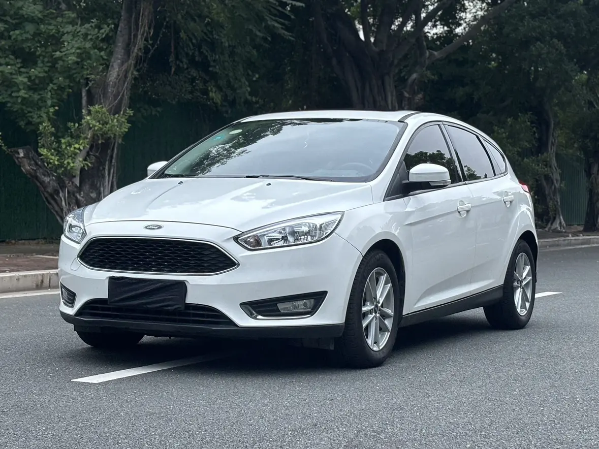 Ford Fox