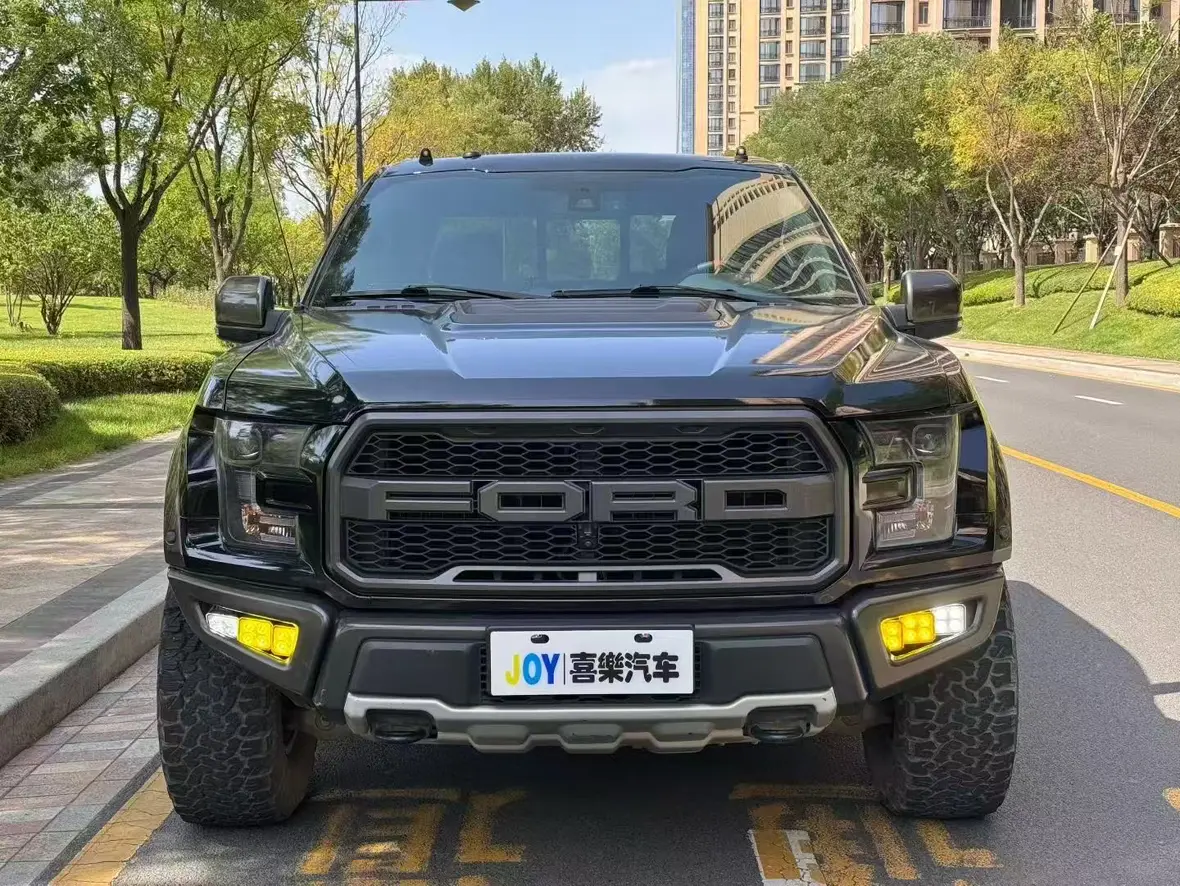 Ford F-150 Raptor