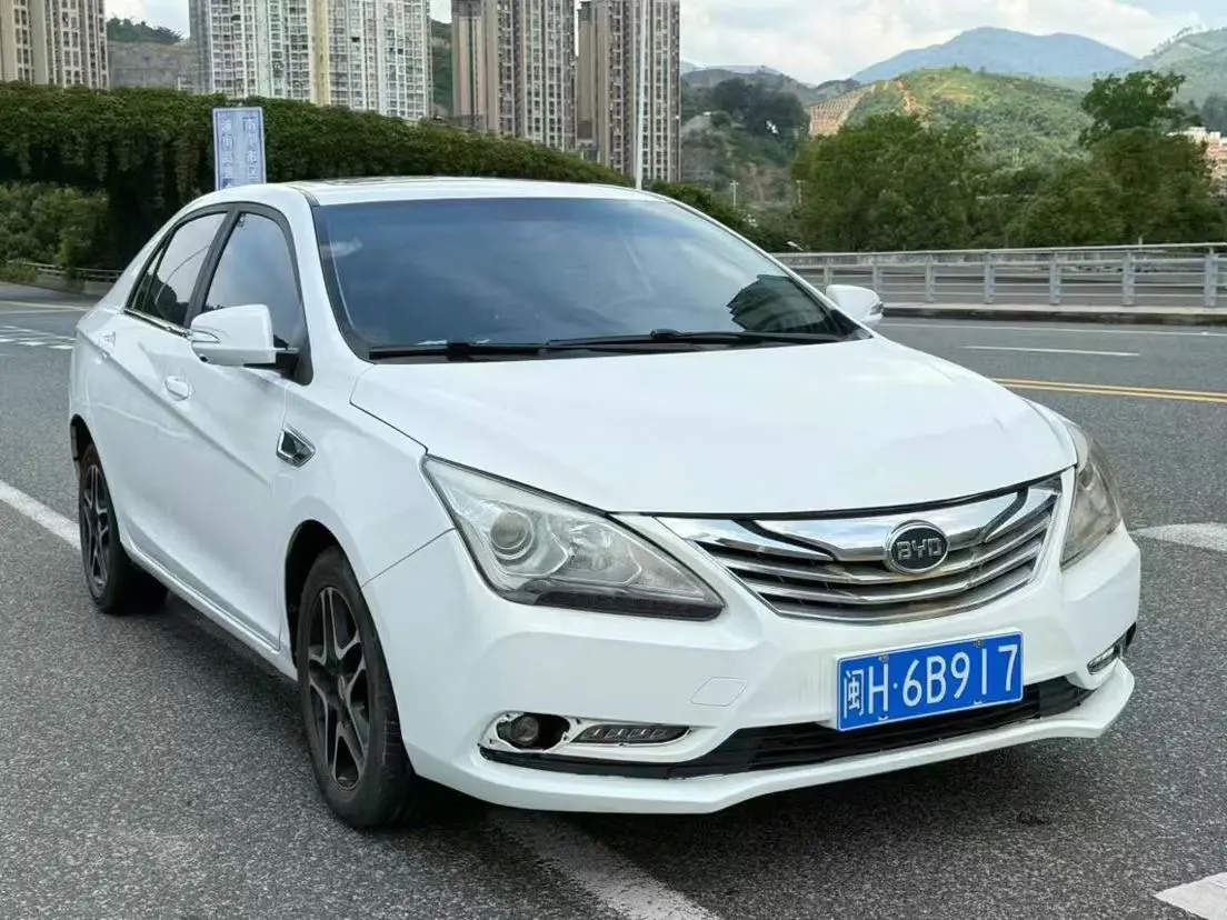 BYD G5