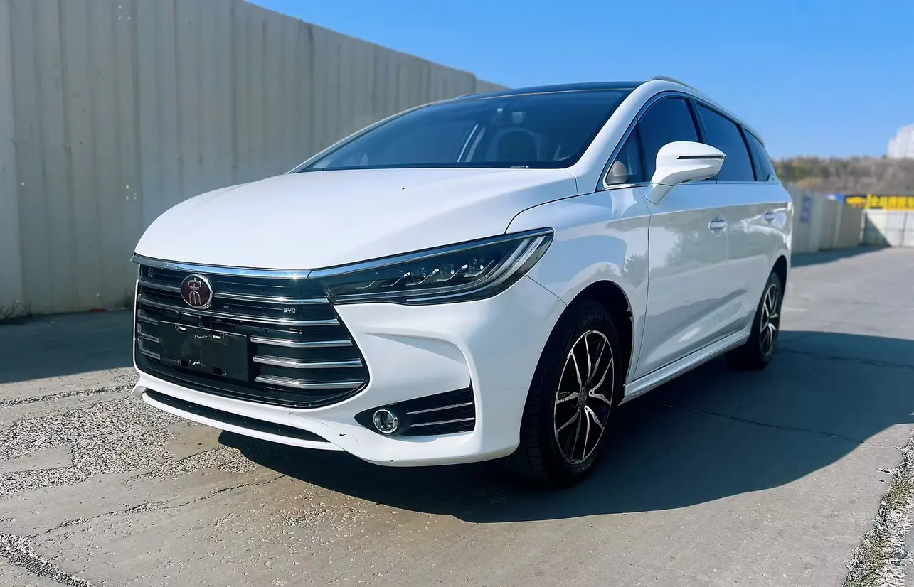 BYD Song MAX  из Китая