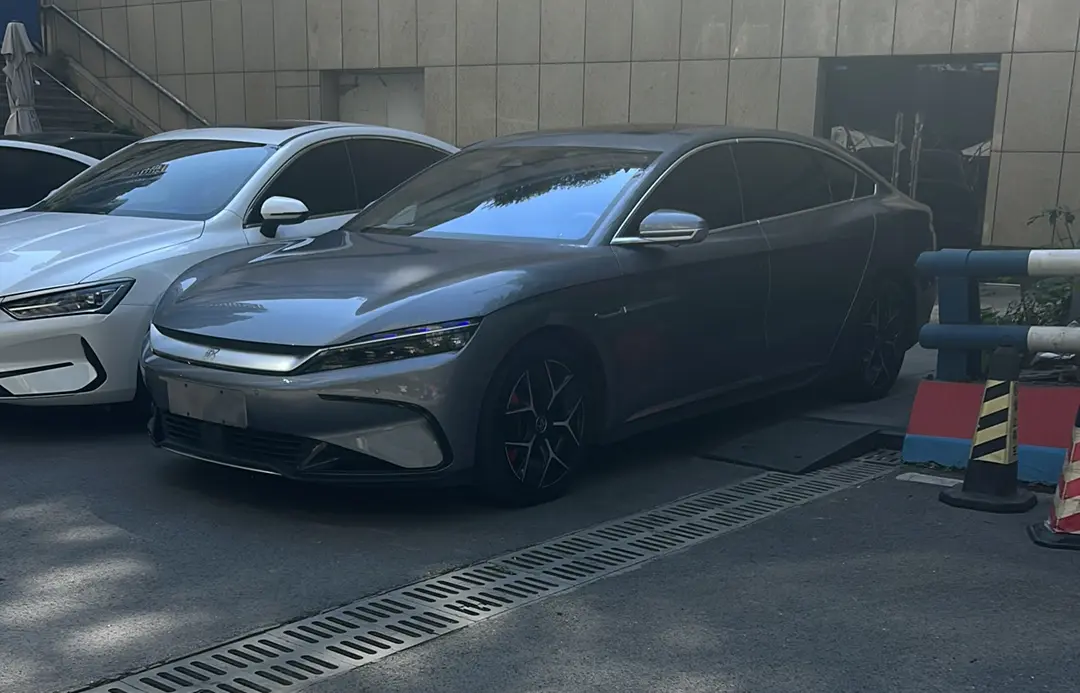 BYD Han EV