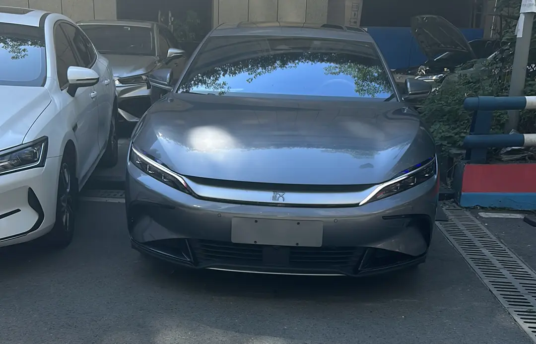 BYD Han EV