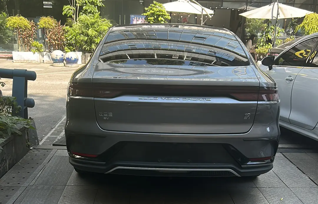 BYD Han EV