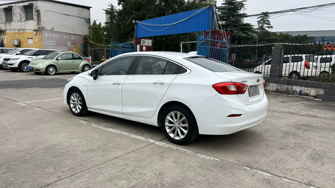 Chevrolet Cruze