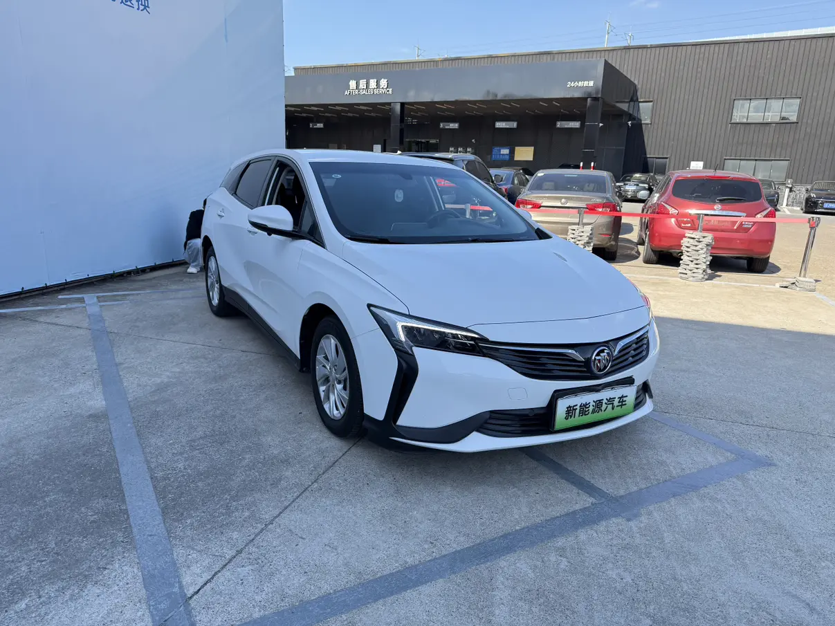 Buick Weilan 6 PHEV