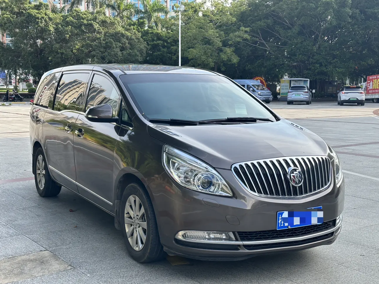 Buick GL8