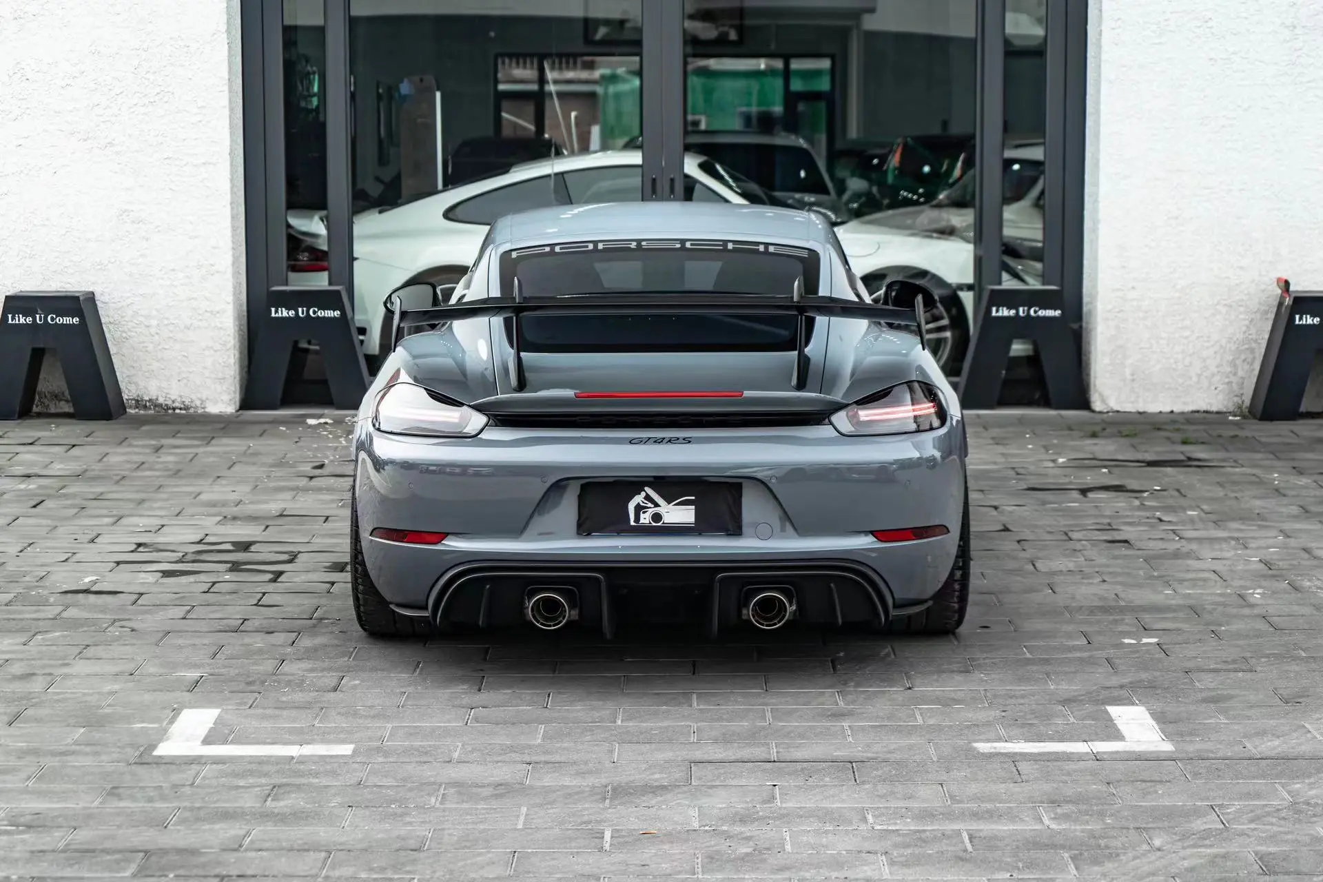 Porsche 718