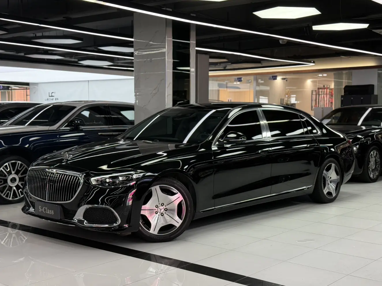 Mercedes-Benz Maybach S-Class