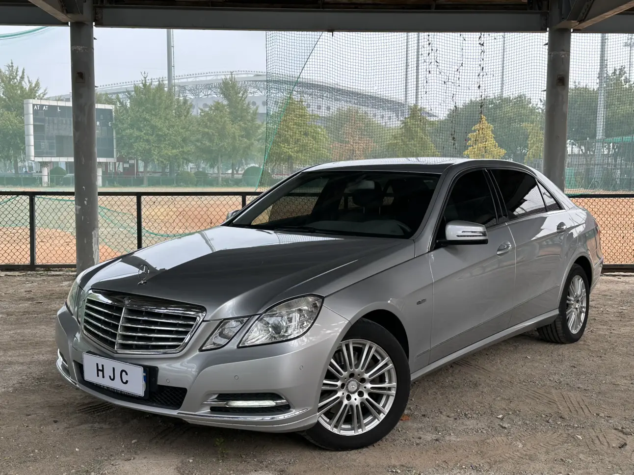 Mercedes-Benz E-Class  из Китая