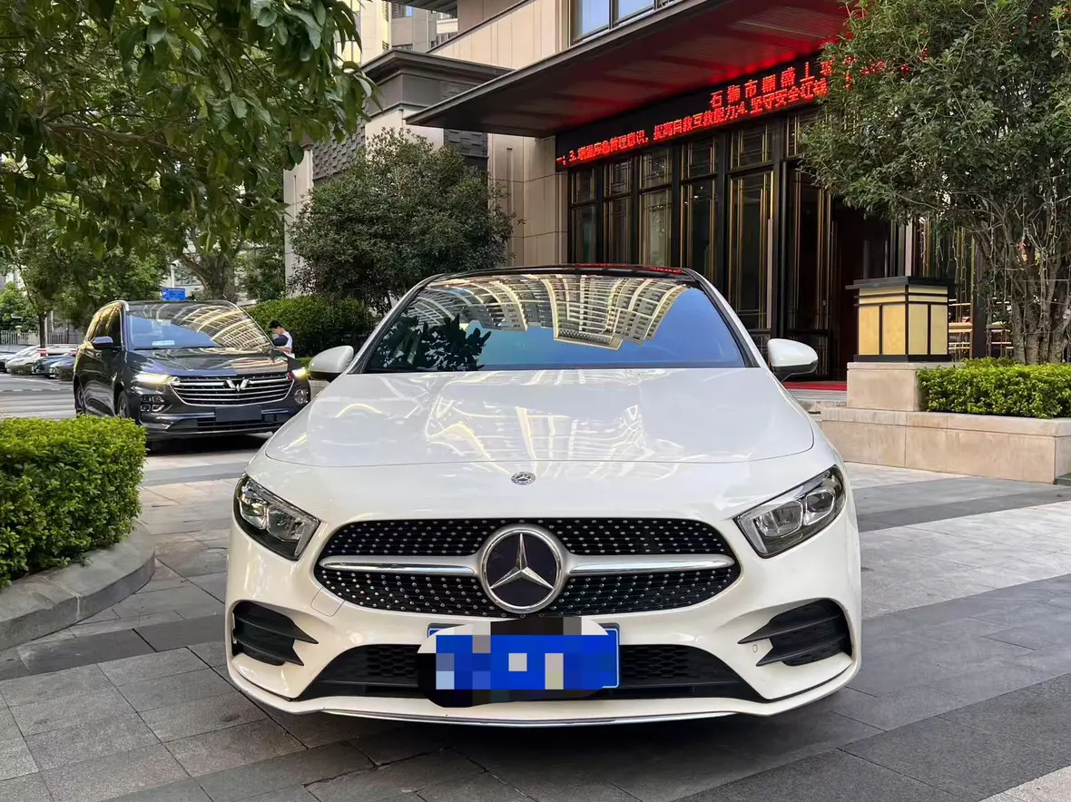 Mercedes-Benz Mercedes Benz A Class  из Китая