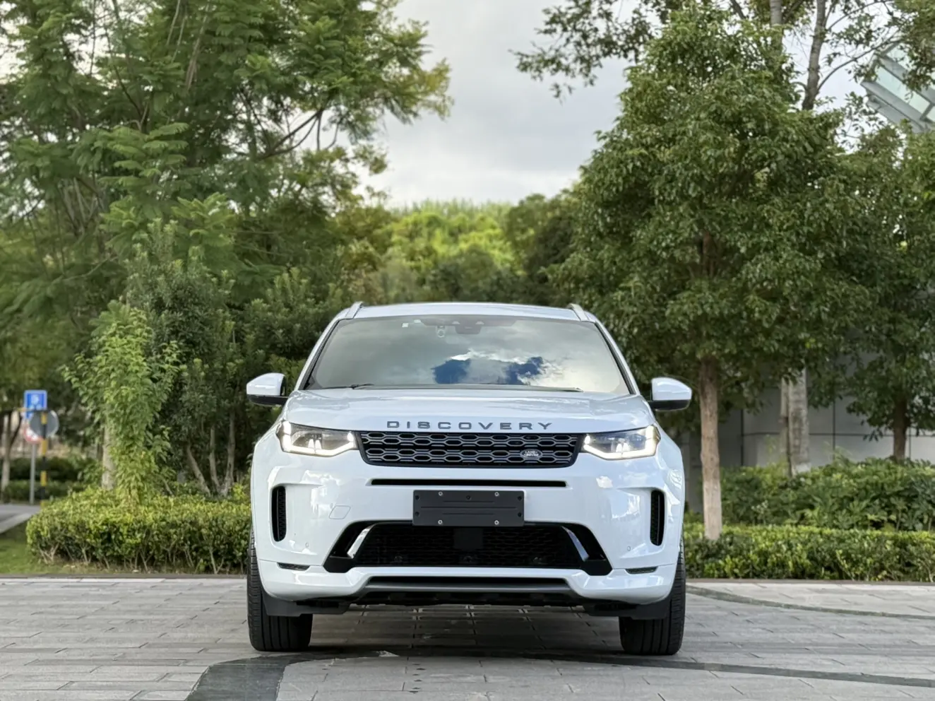 Land Rover Discover Sports