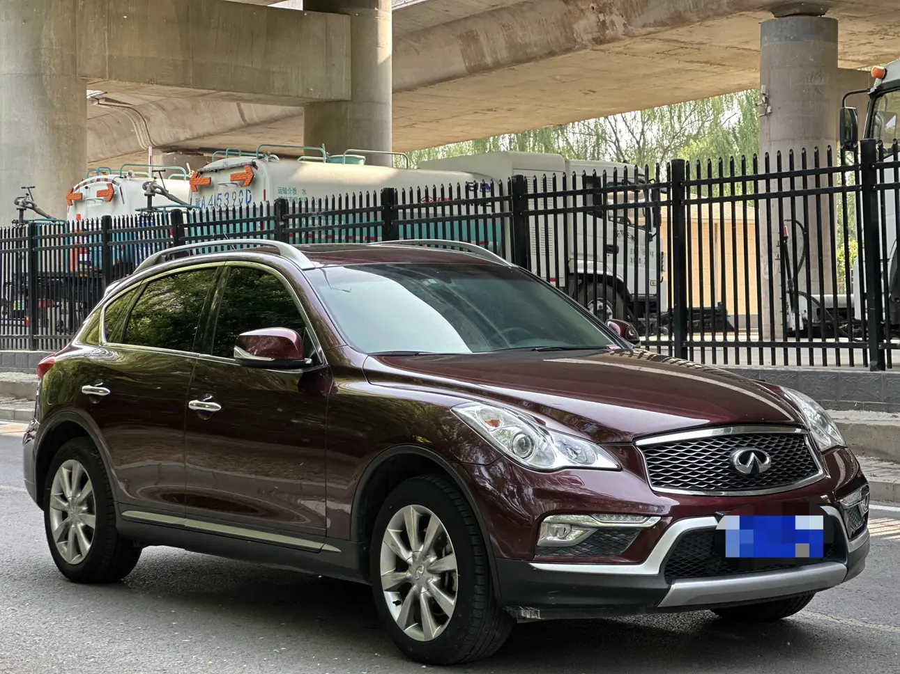 Infiniti QX50