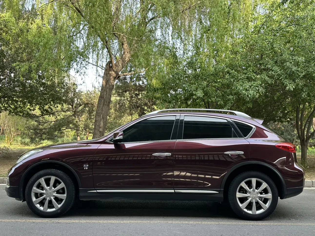 Infiniti QX50