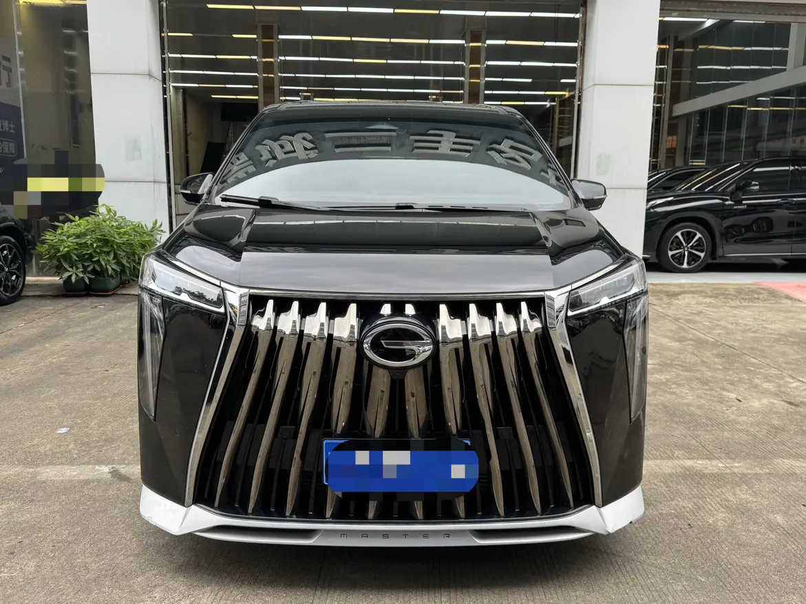 GAC Trumpchi M8
