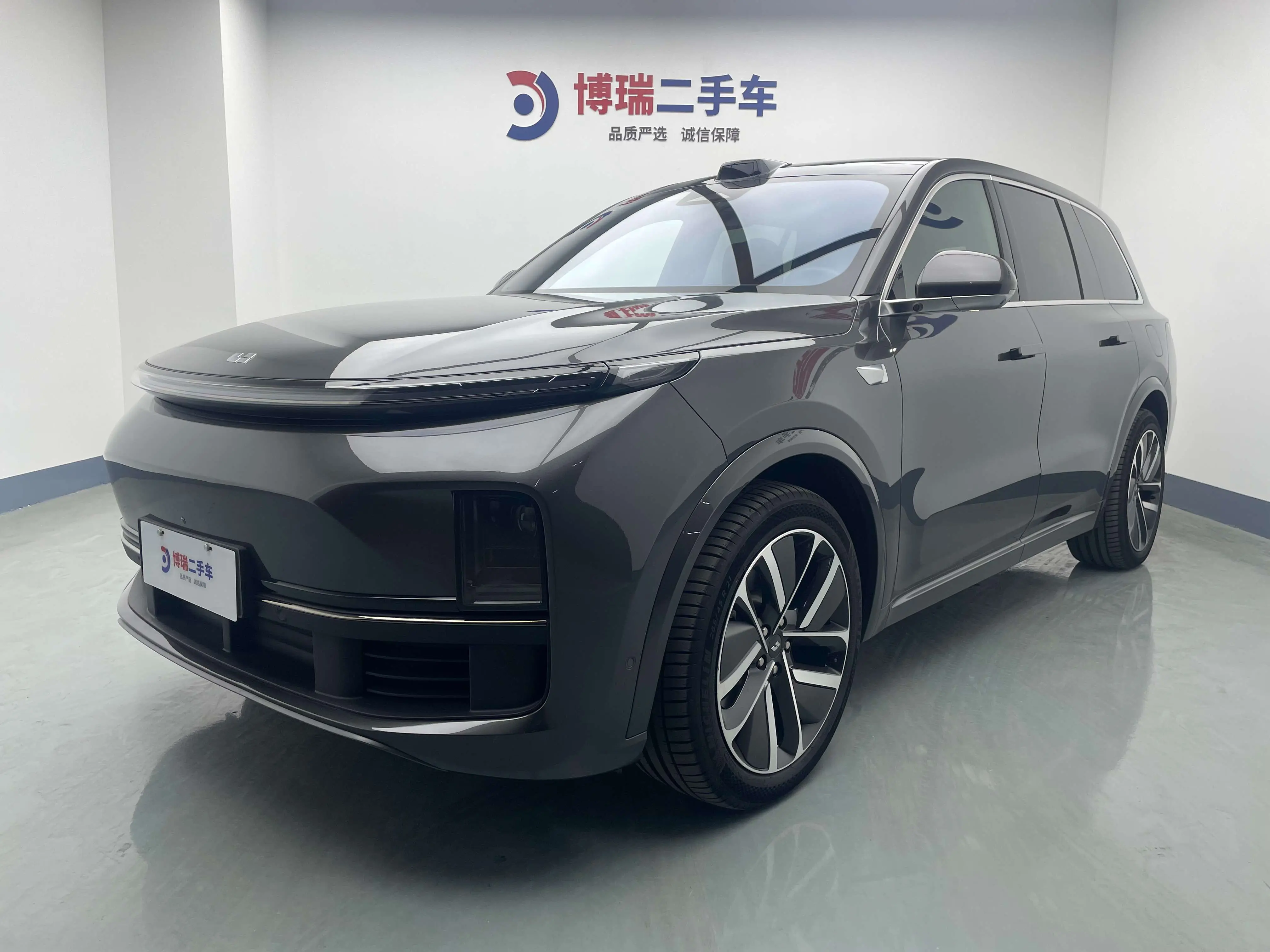 Li L9 (Ideal L9)  из Китая