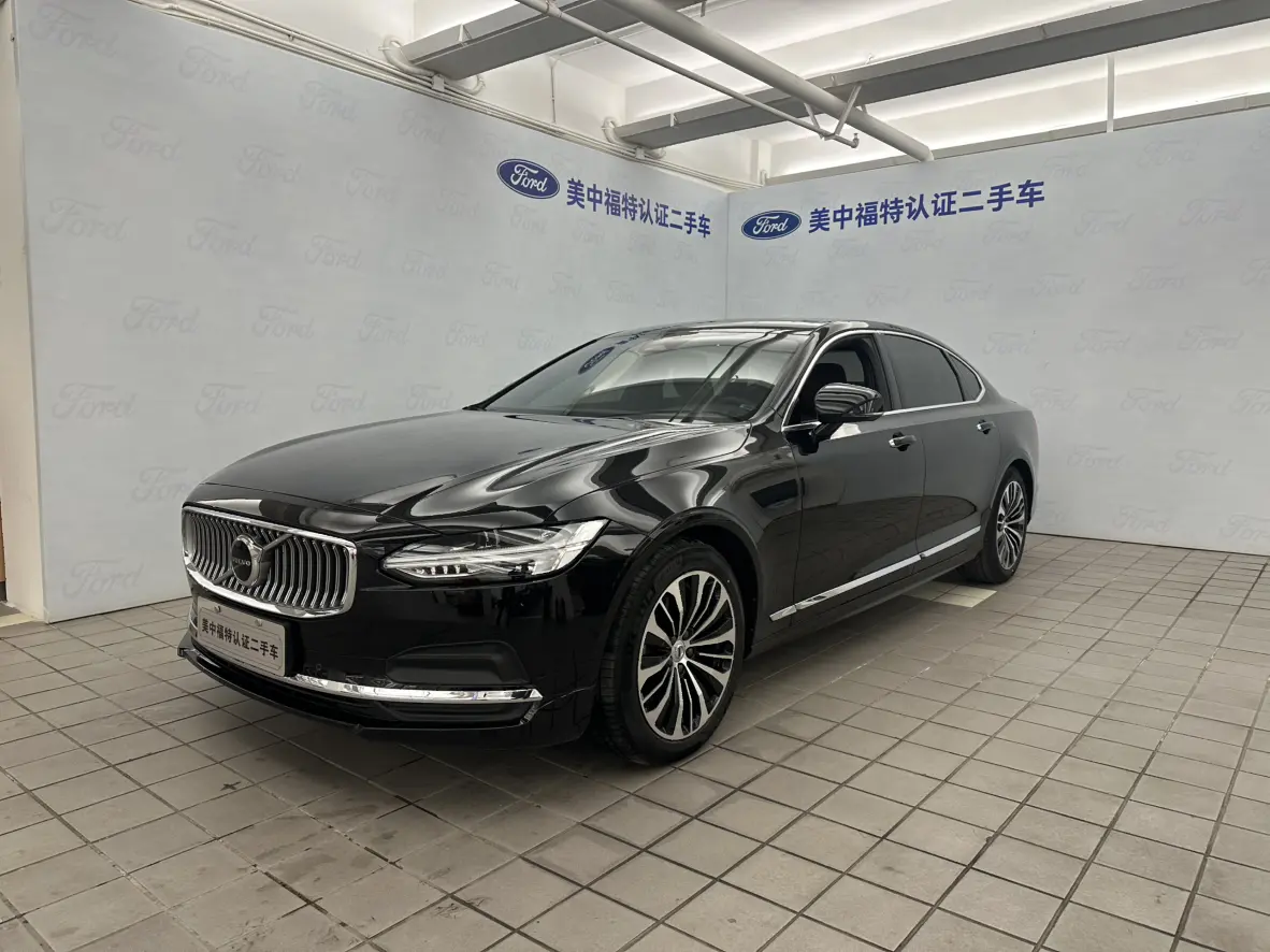 Volvo S90