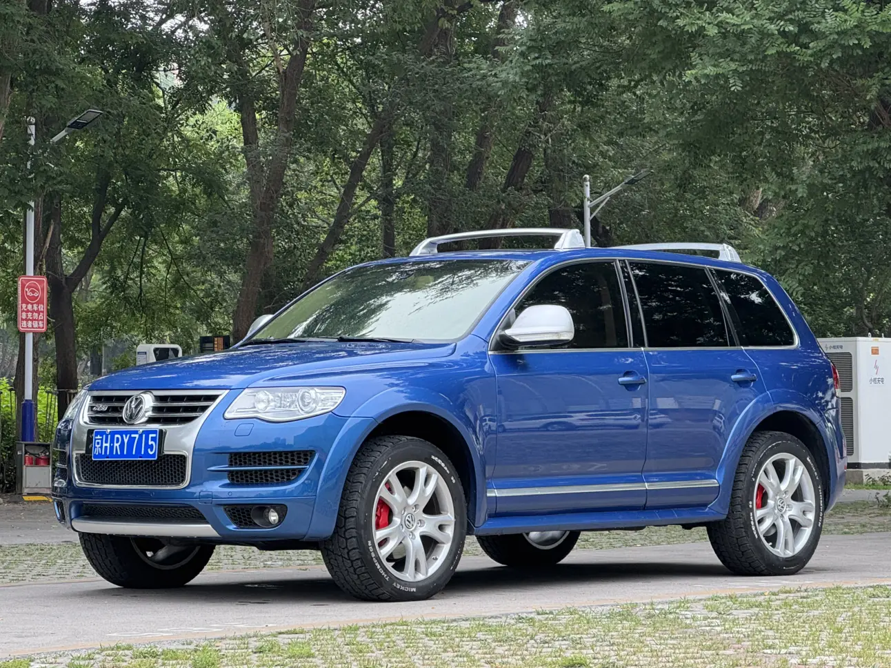 Volkswagen Touareg  из Китая