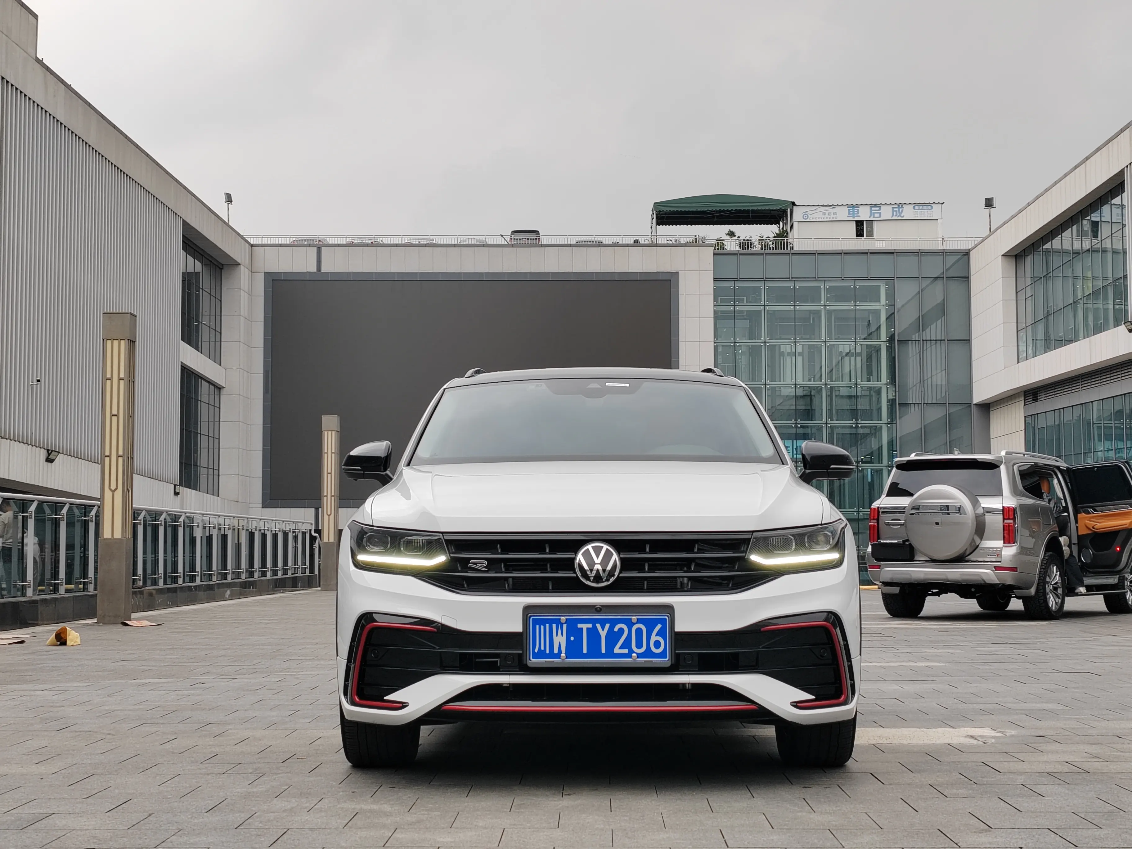 Volkswagen TiguanX  из Китая