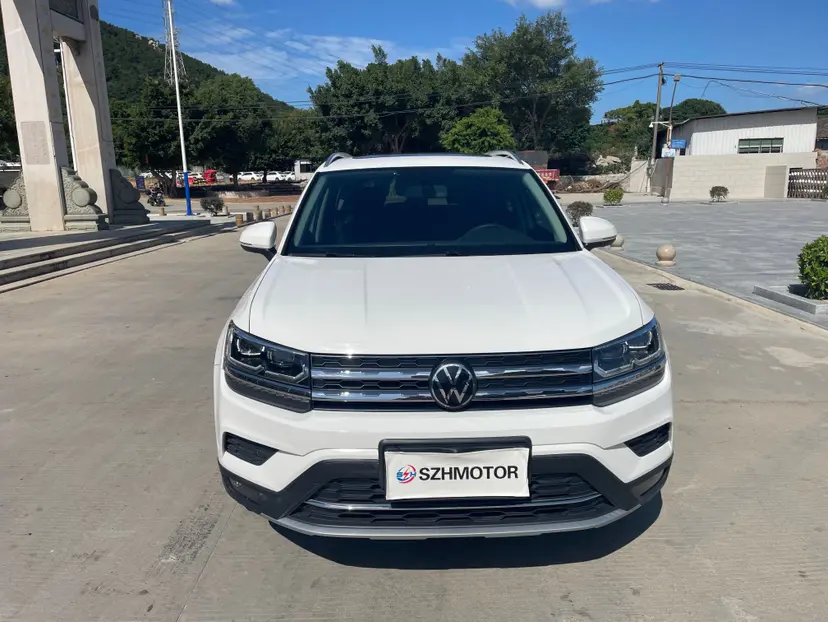 Volkswagen Tharu  из Китая
