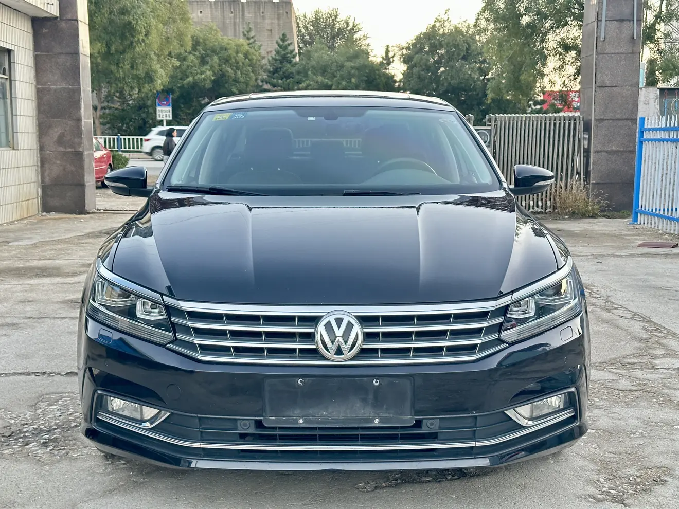 Volkswagen Passat  из Китая