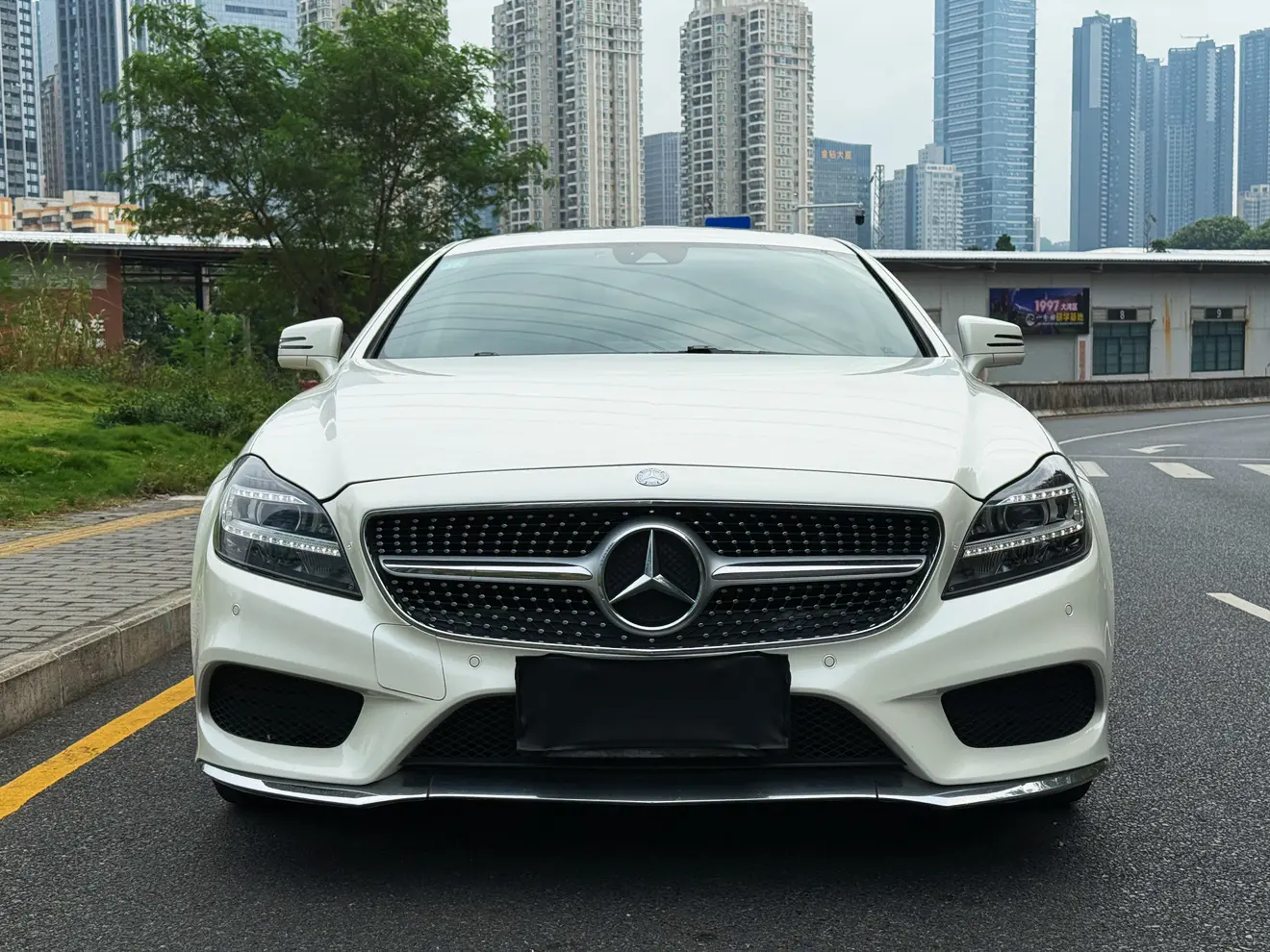 Mercedes-Benz Mercedes Benz CLS  из Китая