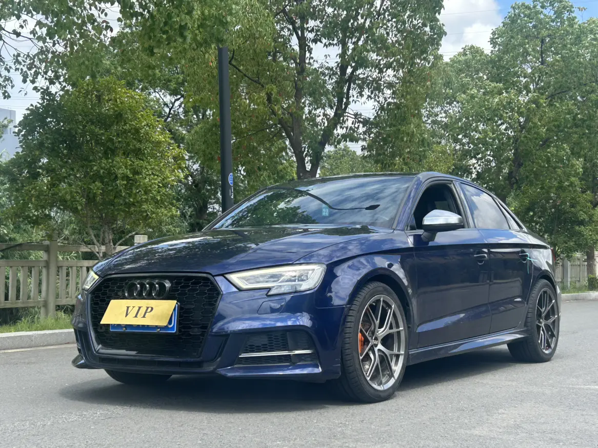Audi S3  из Китая