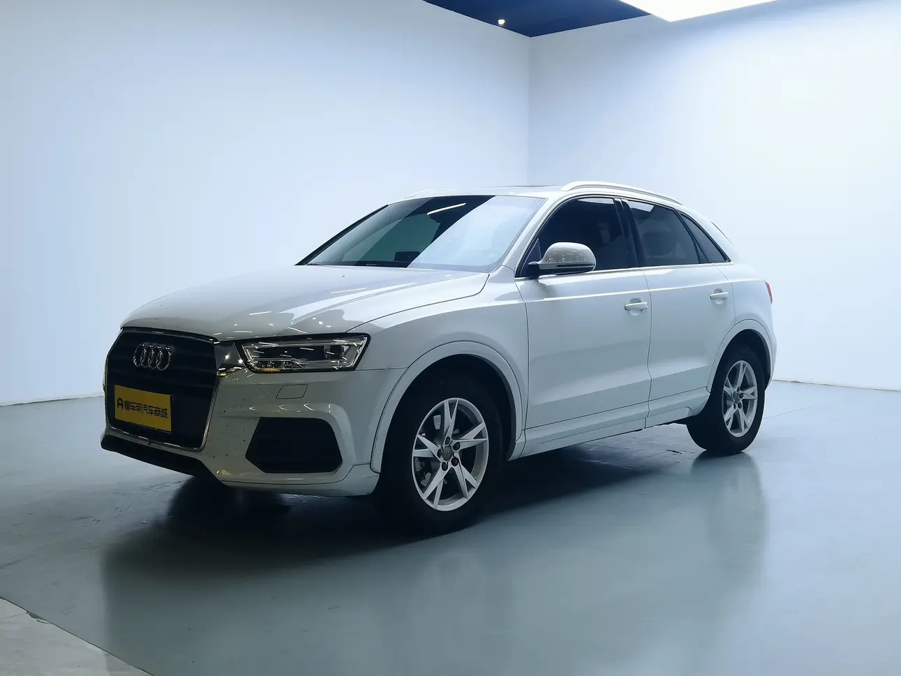 Audi Q3  из Китая