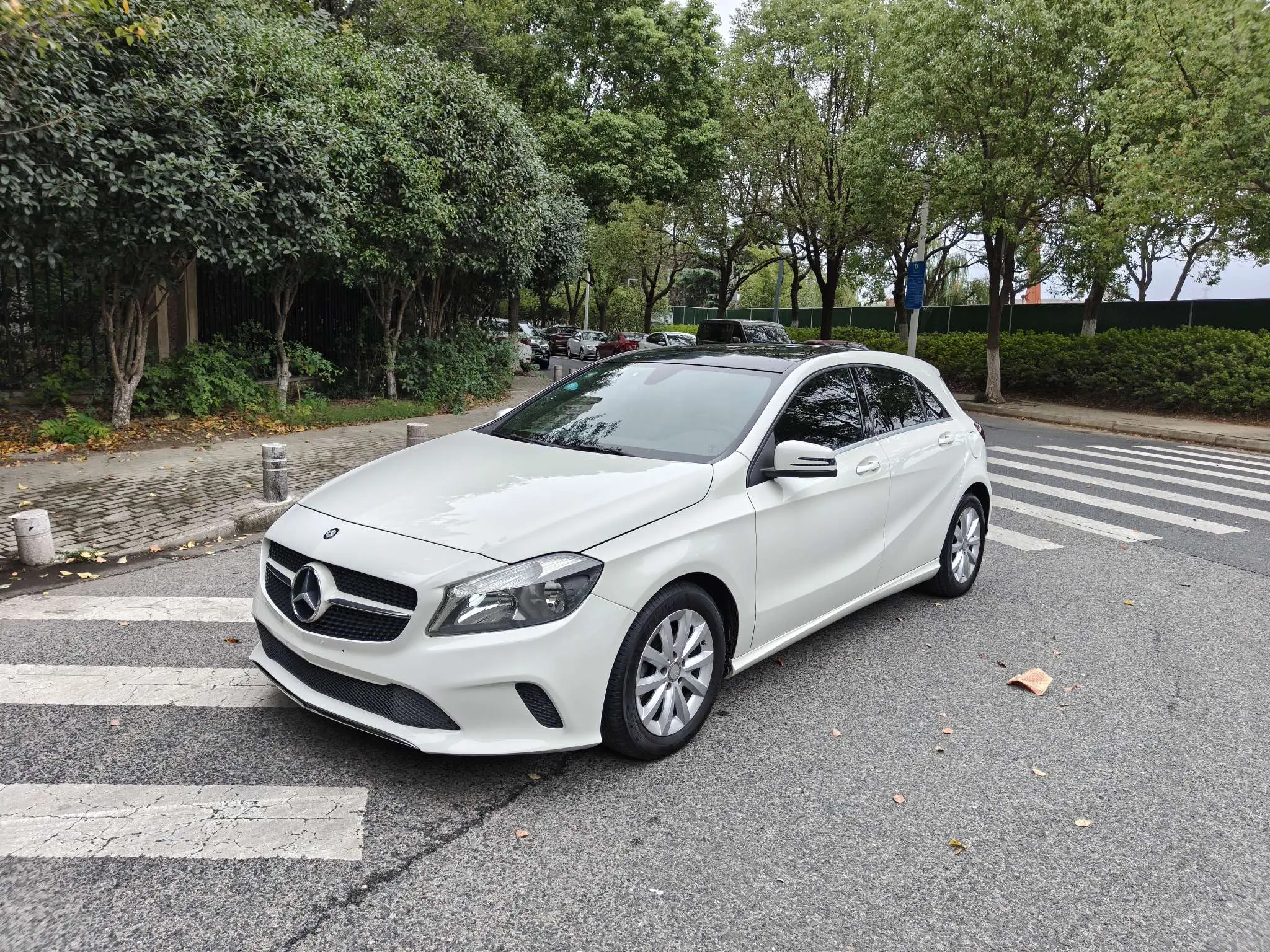 Mercedes-Benz A-Class (imported)  из Китая