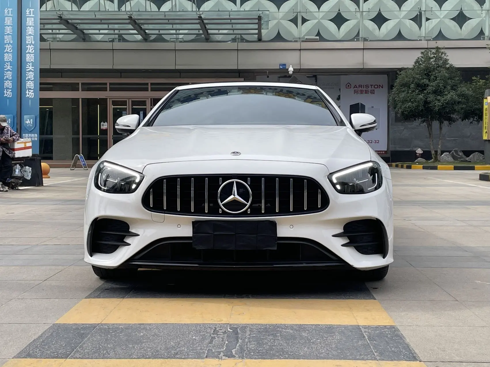 Mercedes-Benz E-Class (imported)  из Китая