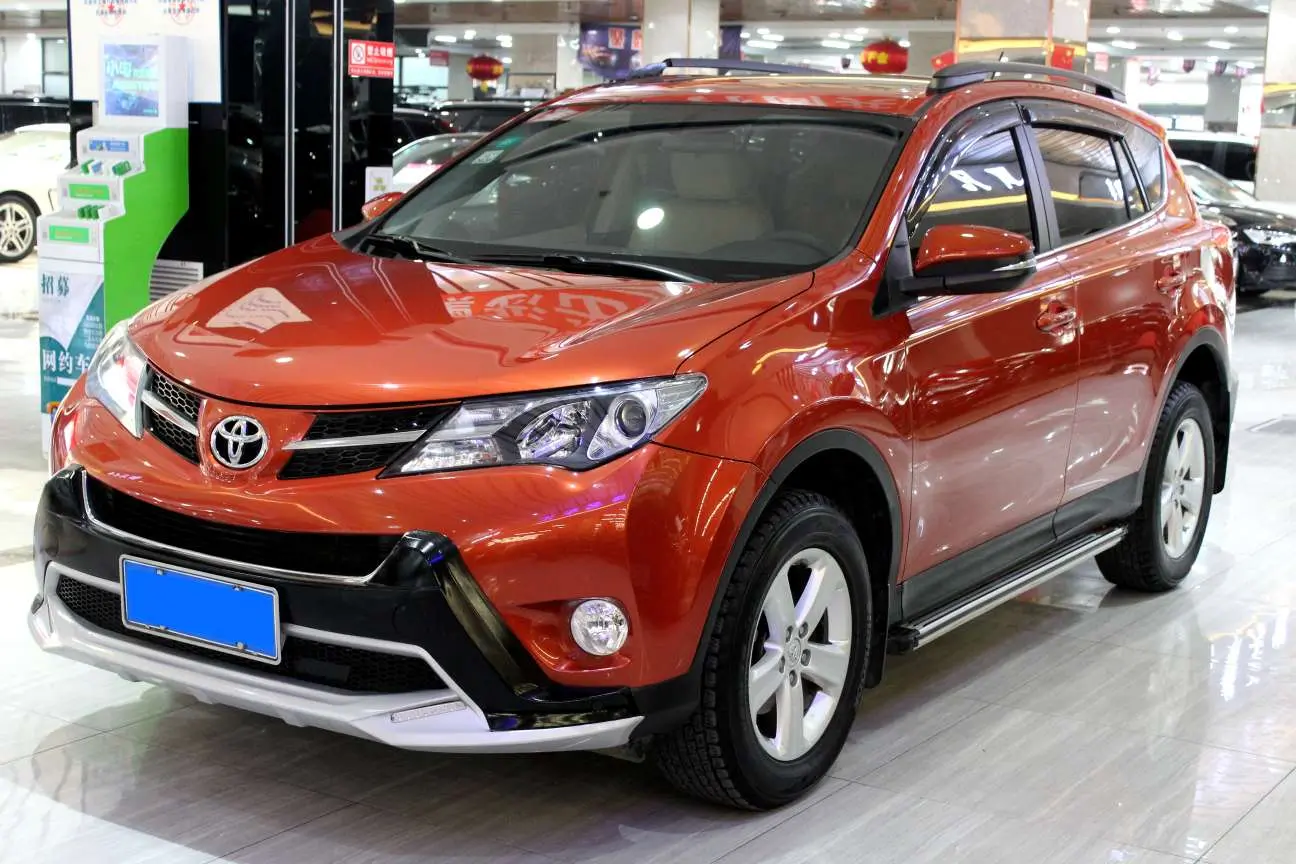Toyota RAV4  из Китая