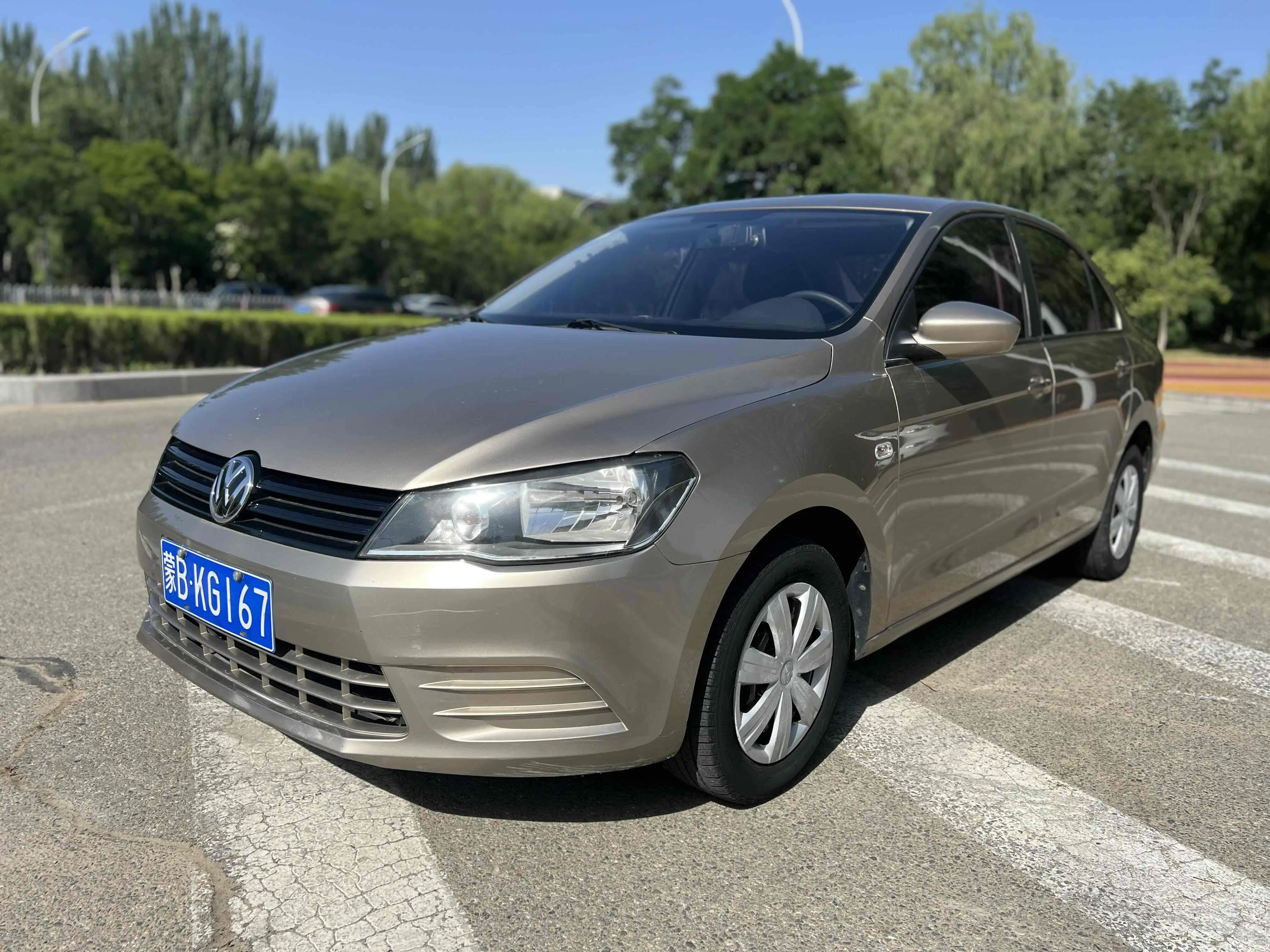 Volkswagen Jetta  из Китая