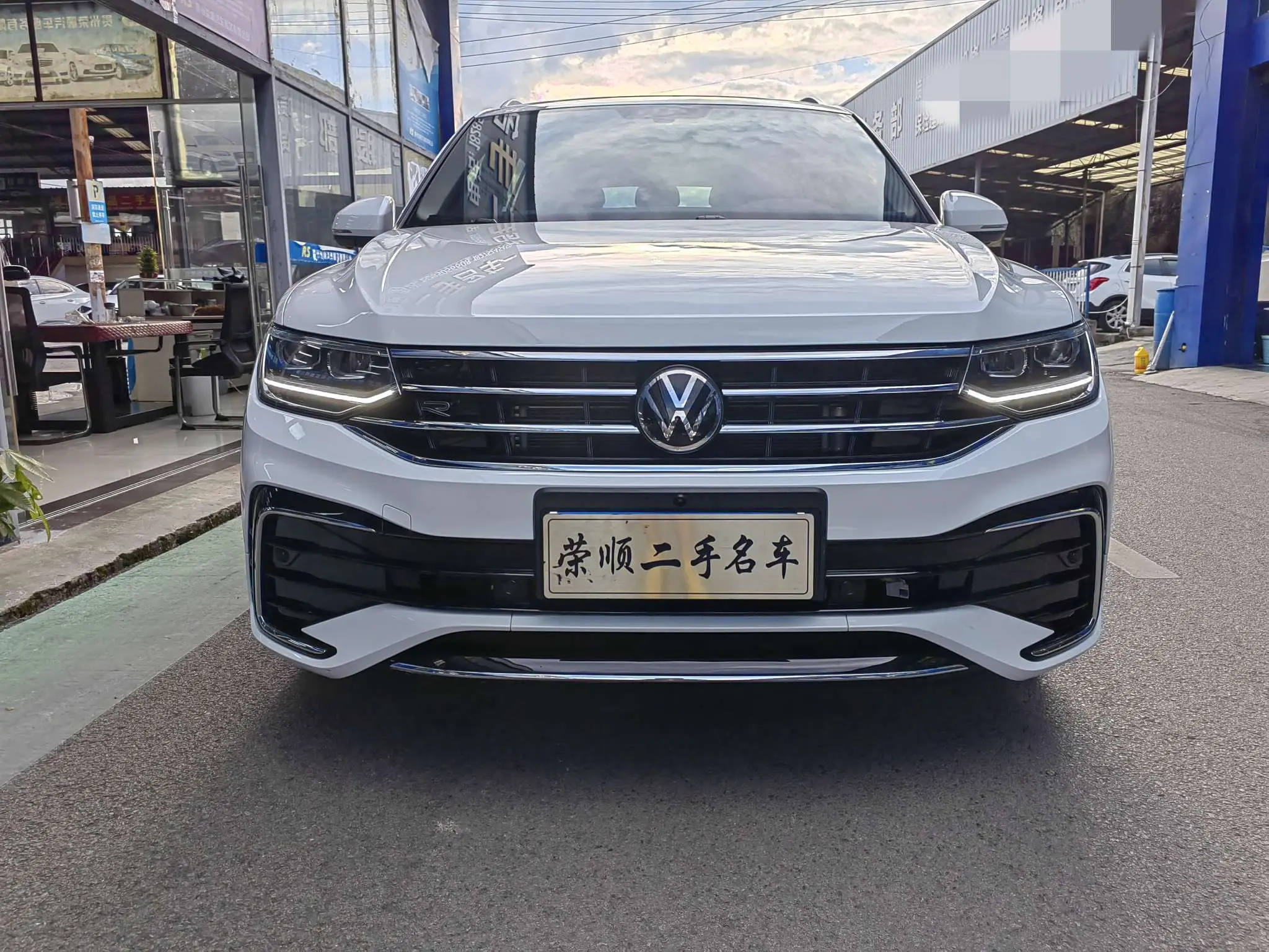 Volkswagen Tiguan L  из Китая