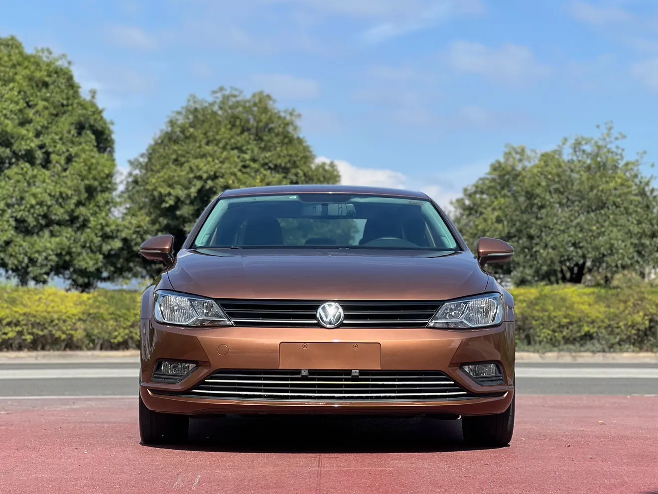 Volkswagen Lamando (Lingdu)  из Китая