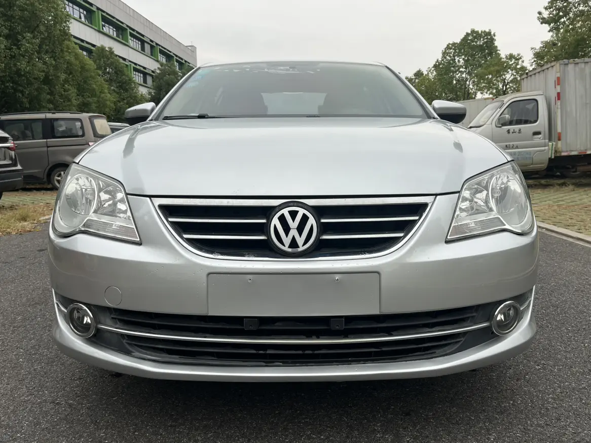 Volkswagen Bora  из Китая