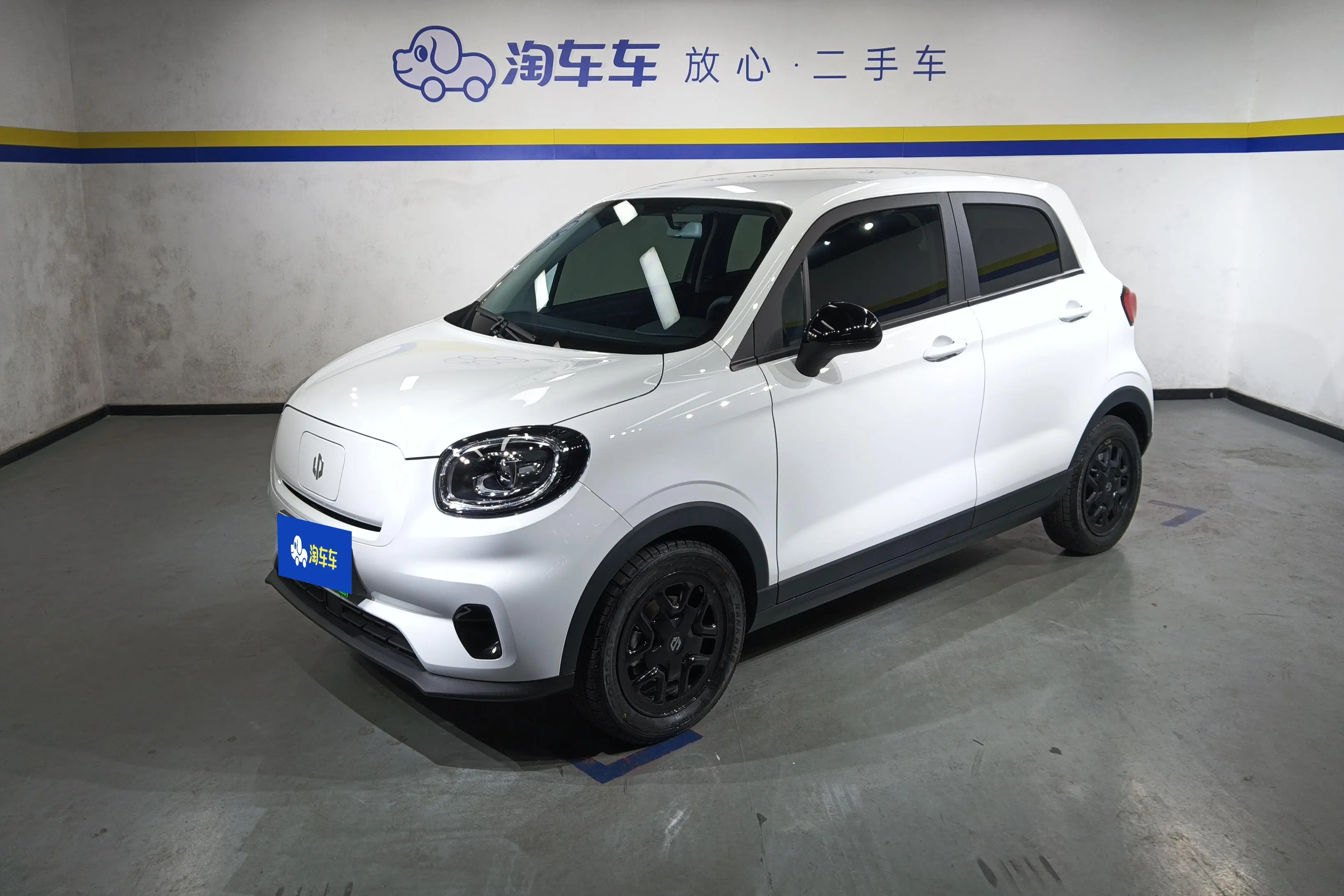 Leapmotor Zero running T03  из Китая