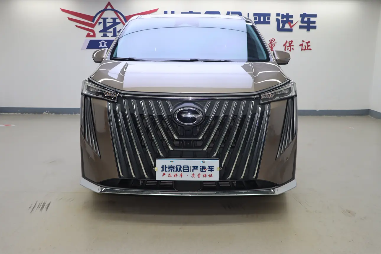 GAC Trumpchi M8  из Китая