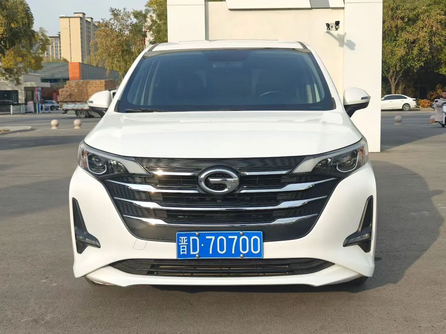 GAC Trumpchi M6  из Китая