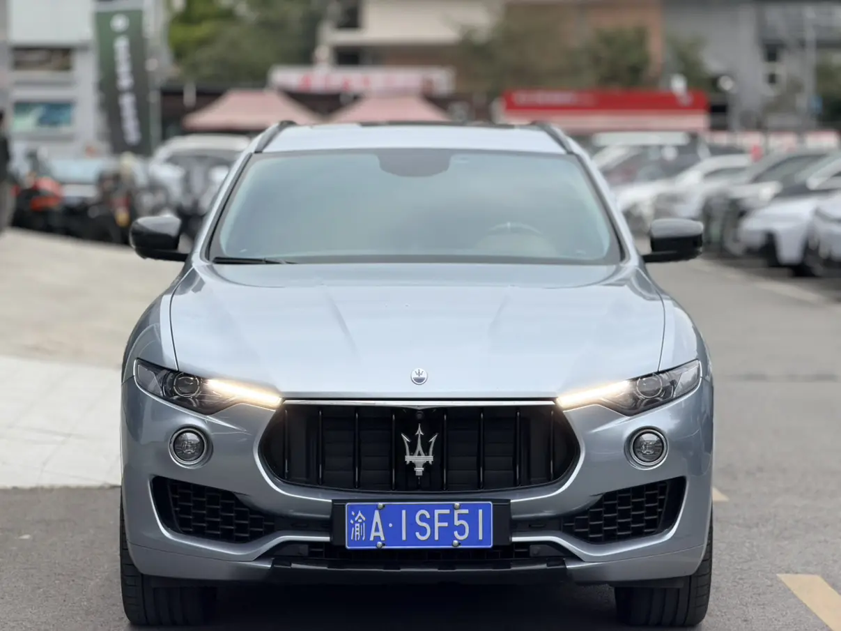 Maserati Levante  из Китая