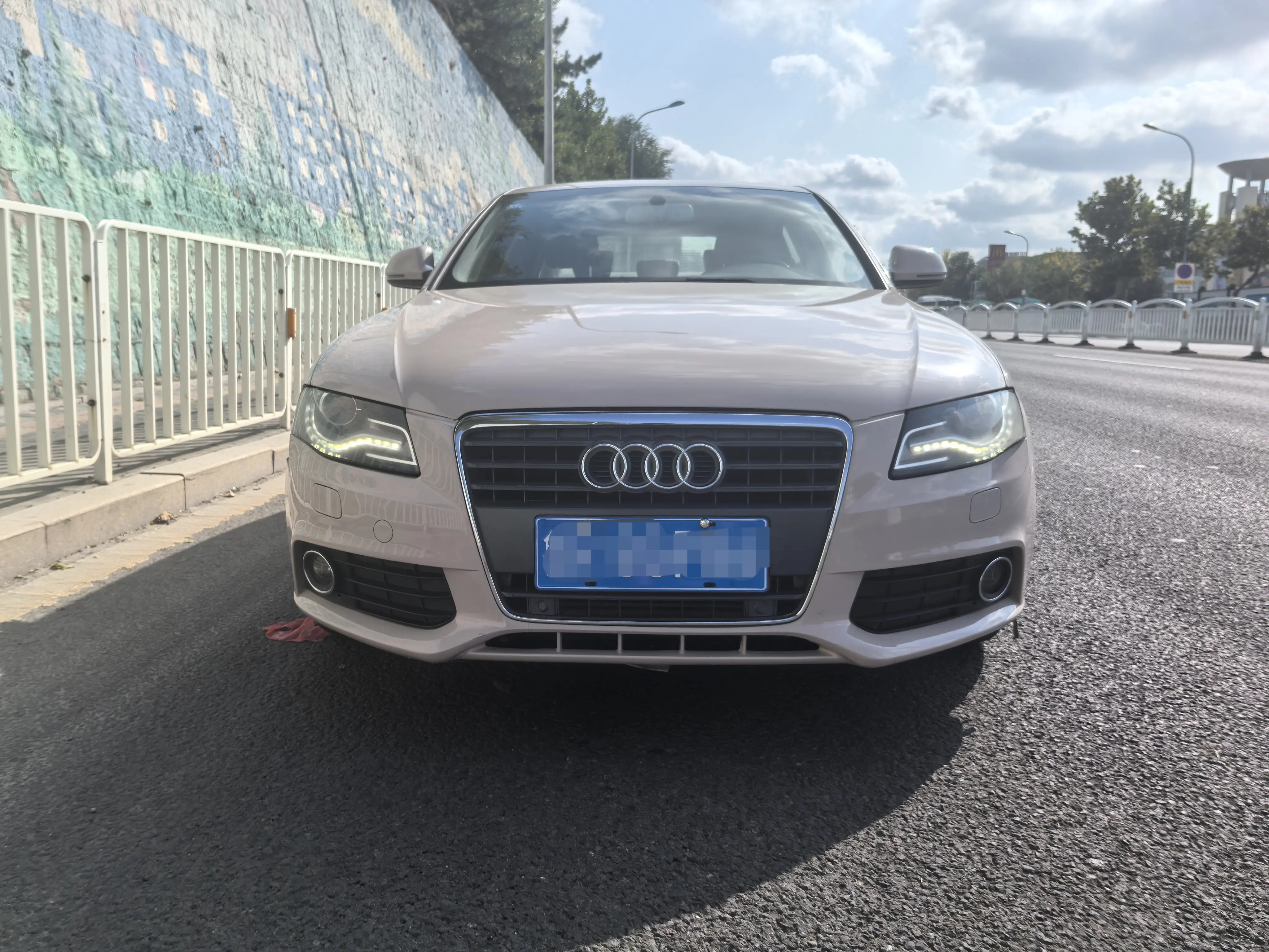 Audi A4L  из Китая