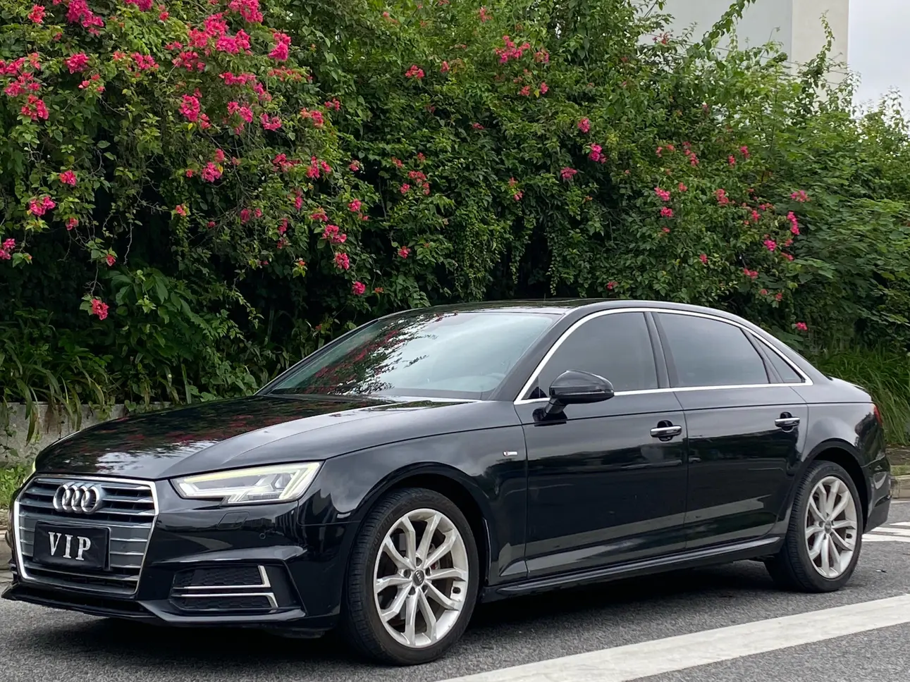 Audi A4L  из Китая