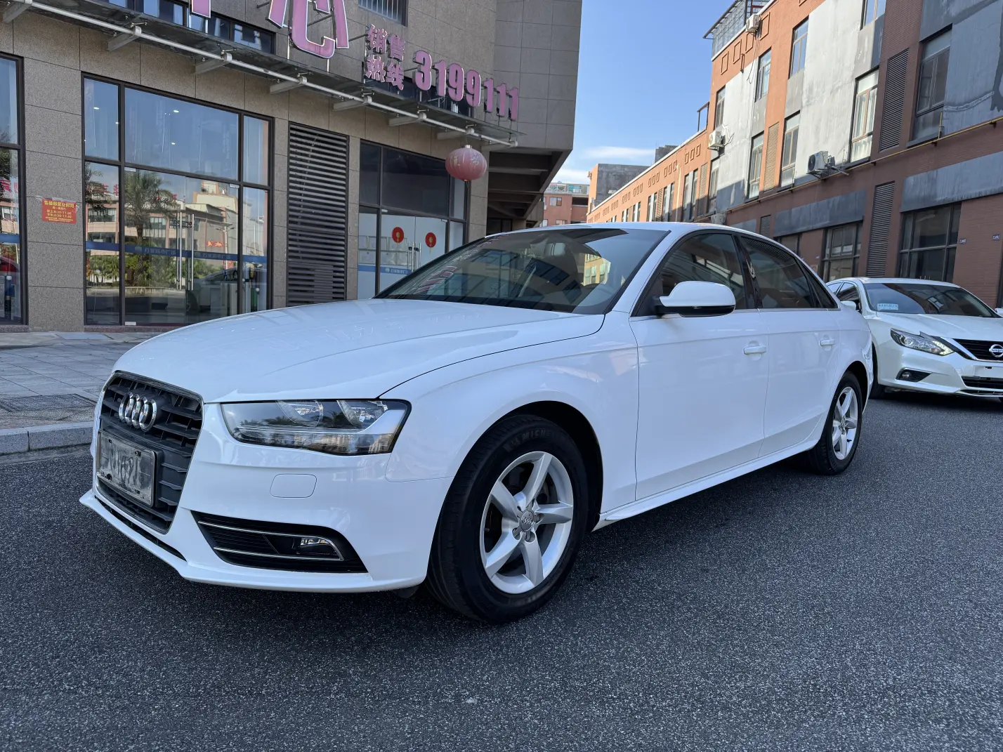 Audi A4L  из Китая