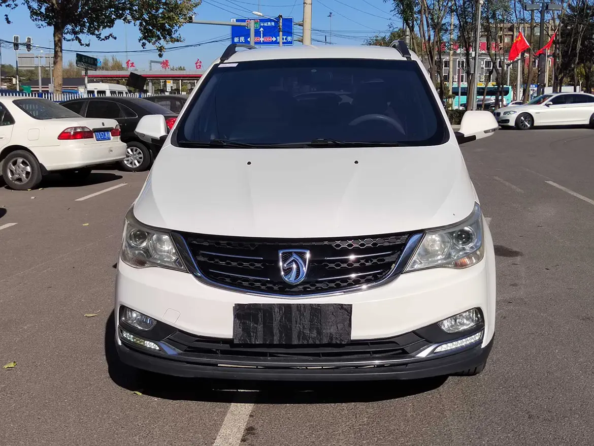 Baojun 730  из Китая