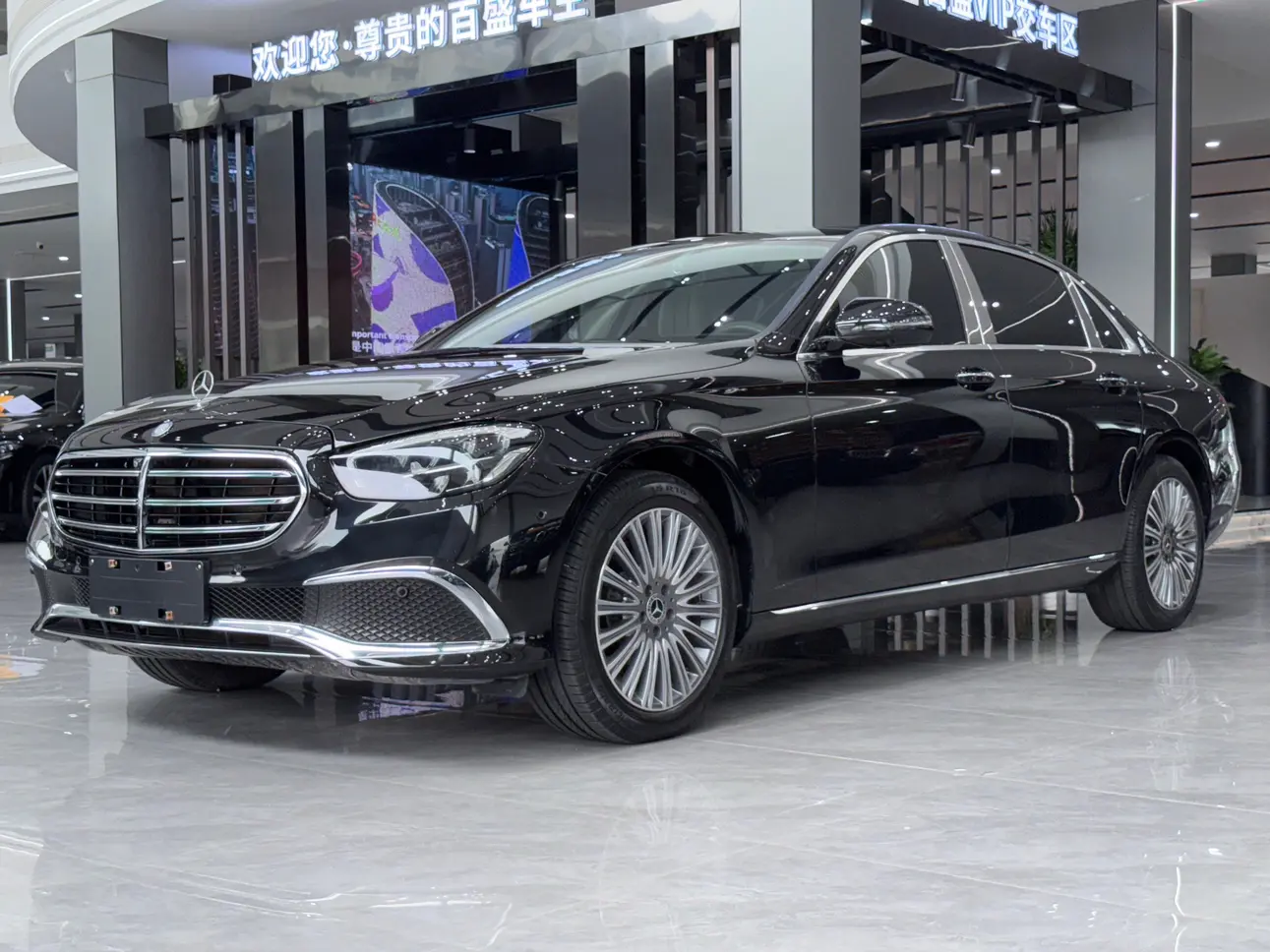 Mercedes-Benz E-Class  из Китая